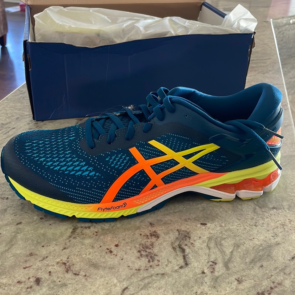 ASICS Gel Kayano 26